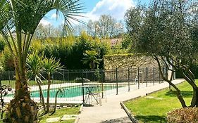 Hotel Ibis Aix En Provence